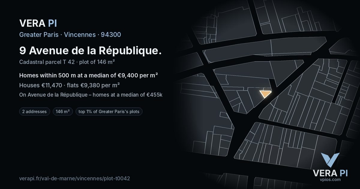 9 Avenue de la République, Vincennes at night – the plot lit, the parcels around coloured by the prices near them