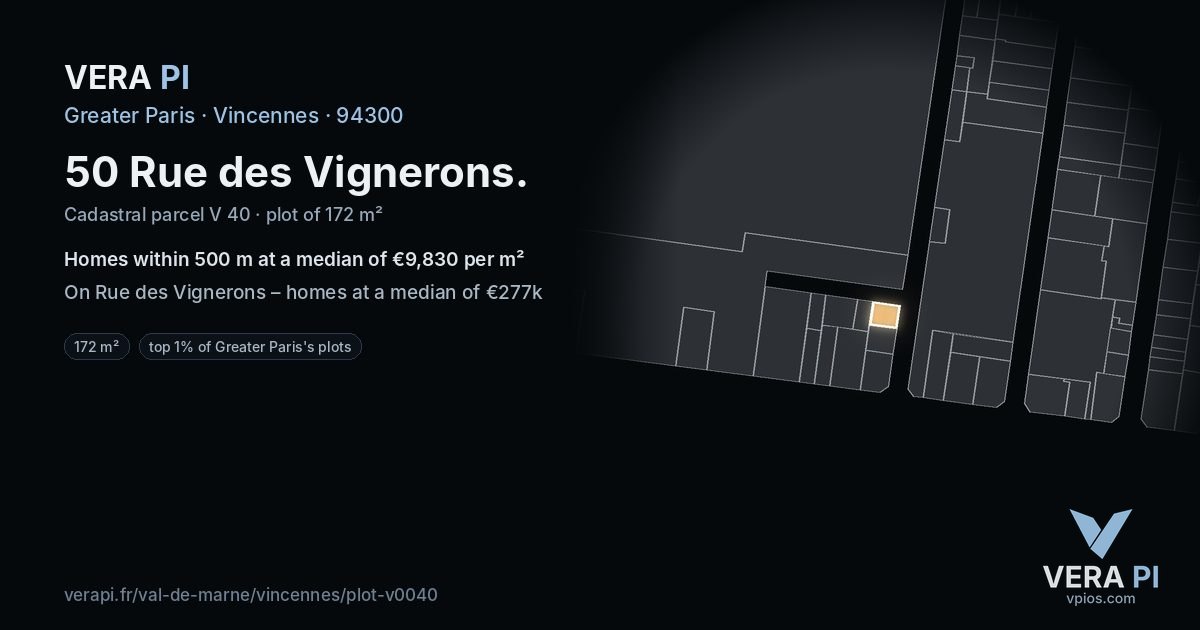 50 Rue des Vignerons, Vincennes at night – the plot lit, the parcels around coloured by the prices near them