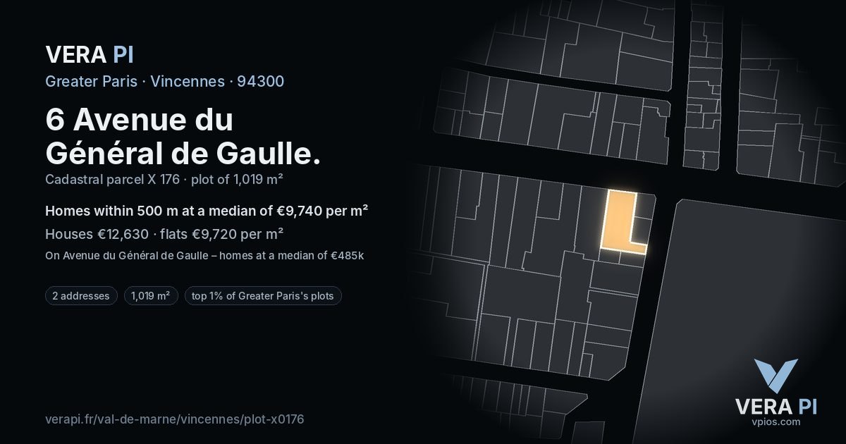 6 Avenue du Général de Gaulle, Vincennes at night – the plot lit, the parcels around coloured by the prices near them