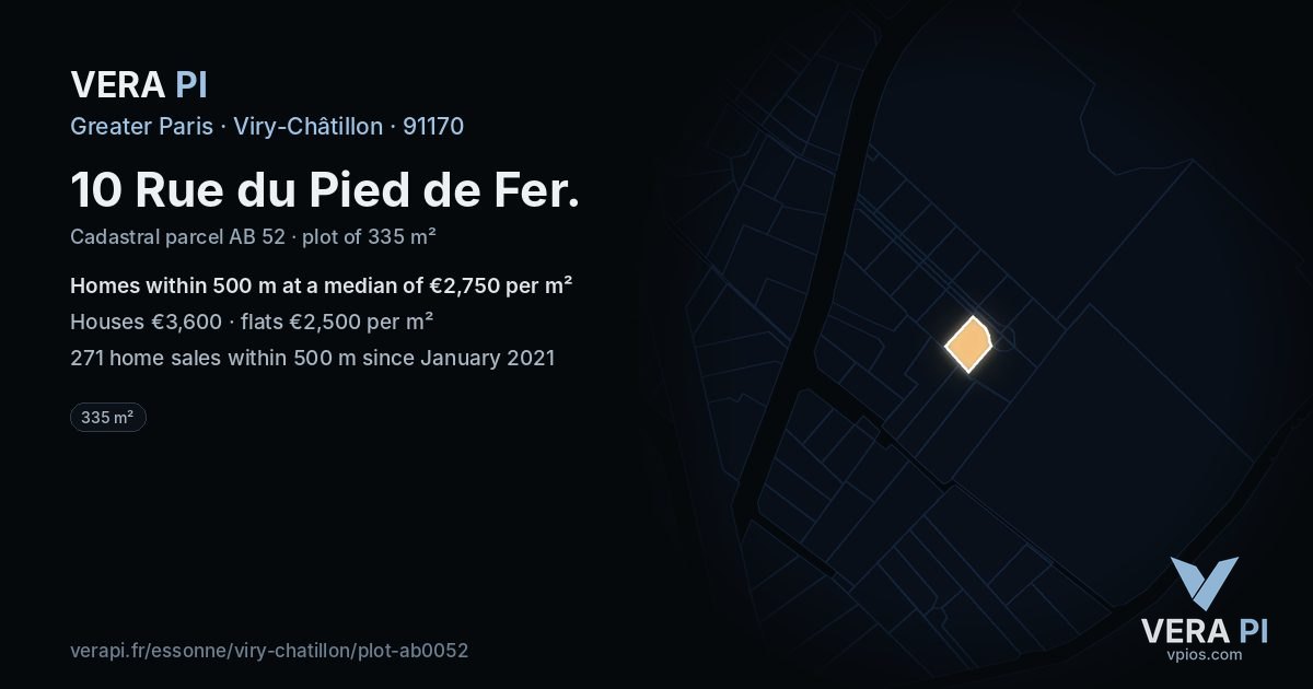 10 Rue du Pied de Fer, Viry-Châtillon at night – the plot lit, the parcels around coloured by the prices near them