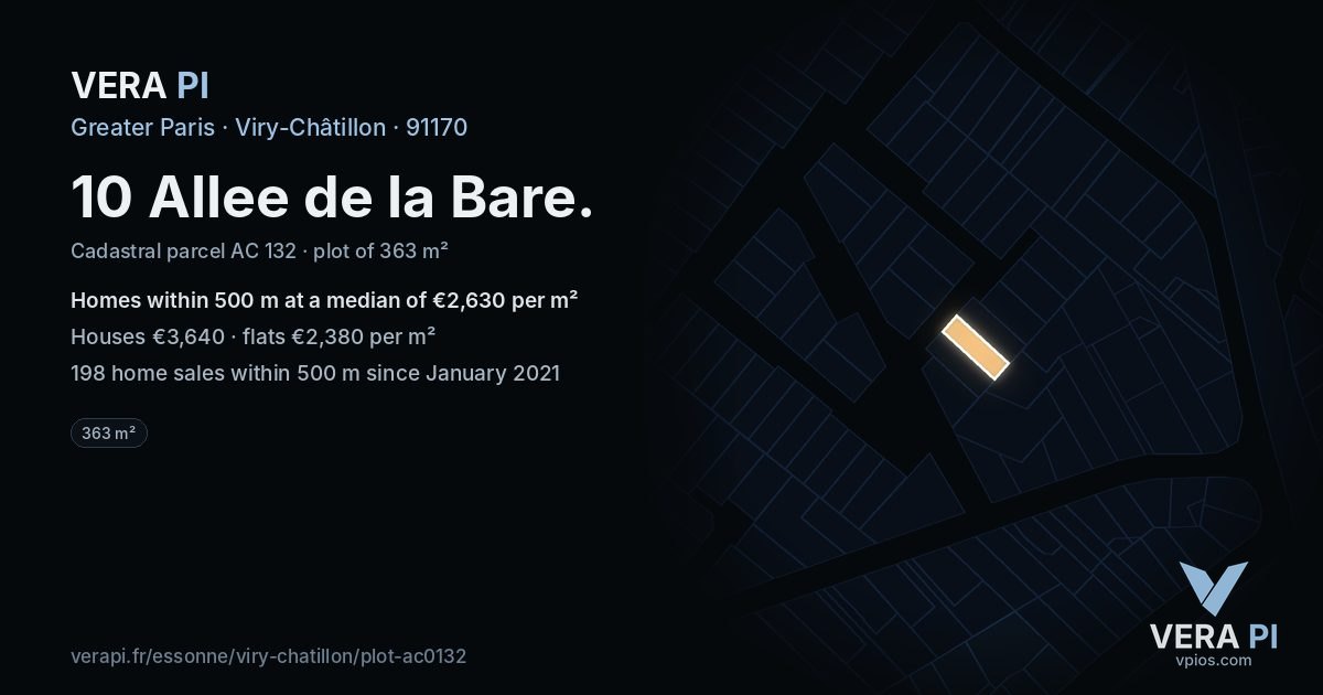 10 Allee de la Bare, Viry-Châtillon at night – the plot lit, the parcels around coloured by the prices near them