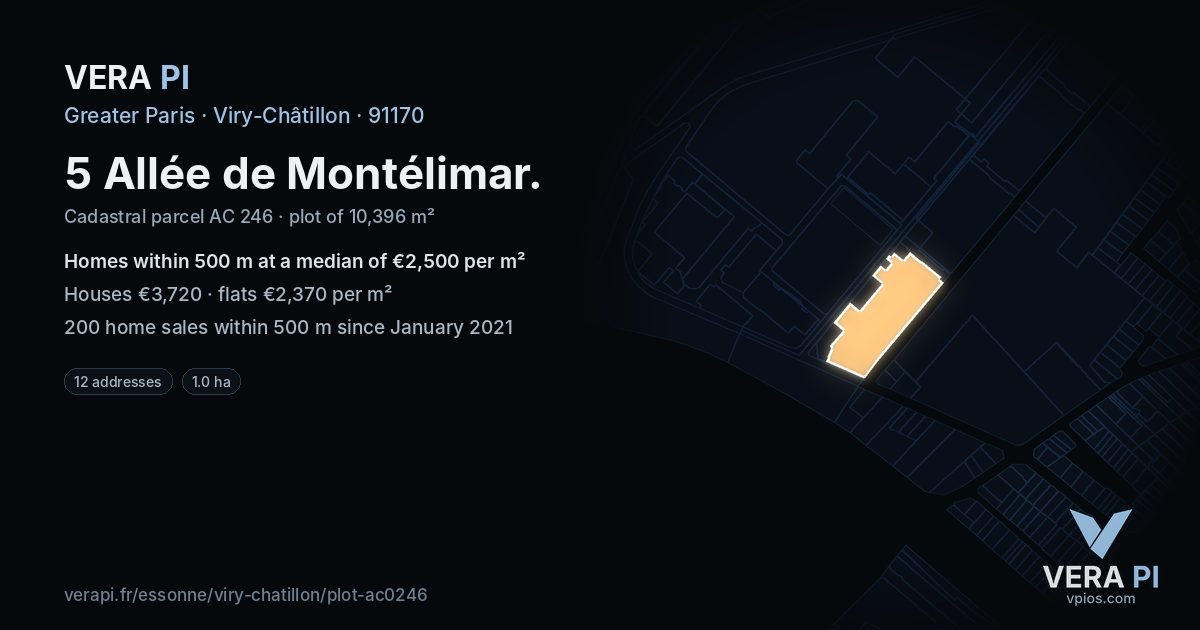 5 Allée de Montélimar, Viry-Châtillon at night – the plot lit, the parcels around coloured by the prices near them