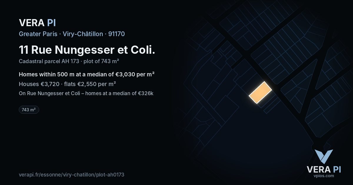 11 Rue Nungesser et Coli, Viry-Châtillon at night – the plot lit, the parcels around coloured by the prices near them