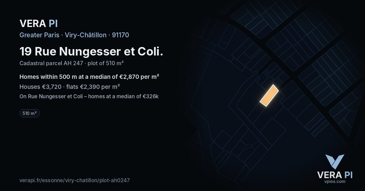 19 Rue Nungesser et Coli, Viry-Châtillon at night – the plot lit, the parcels around coloured by the prices near them