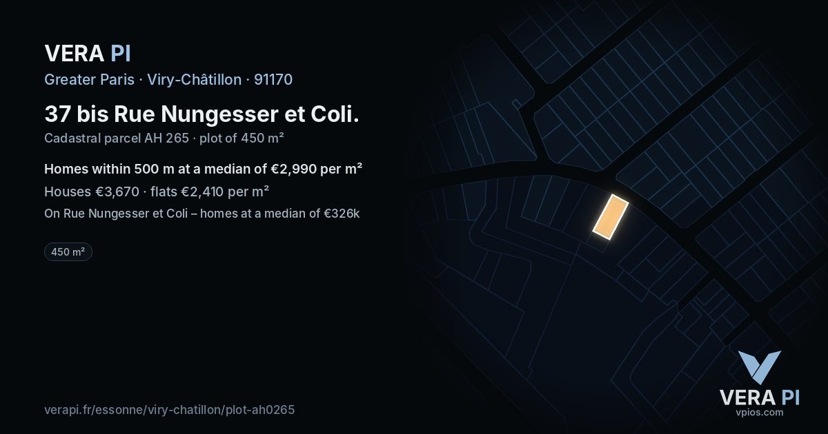 37 bis Rue Nungesser et Coli, Viry-Châtillon at night – the plot lit, the parcels around coloured by the prices near them