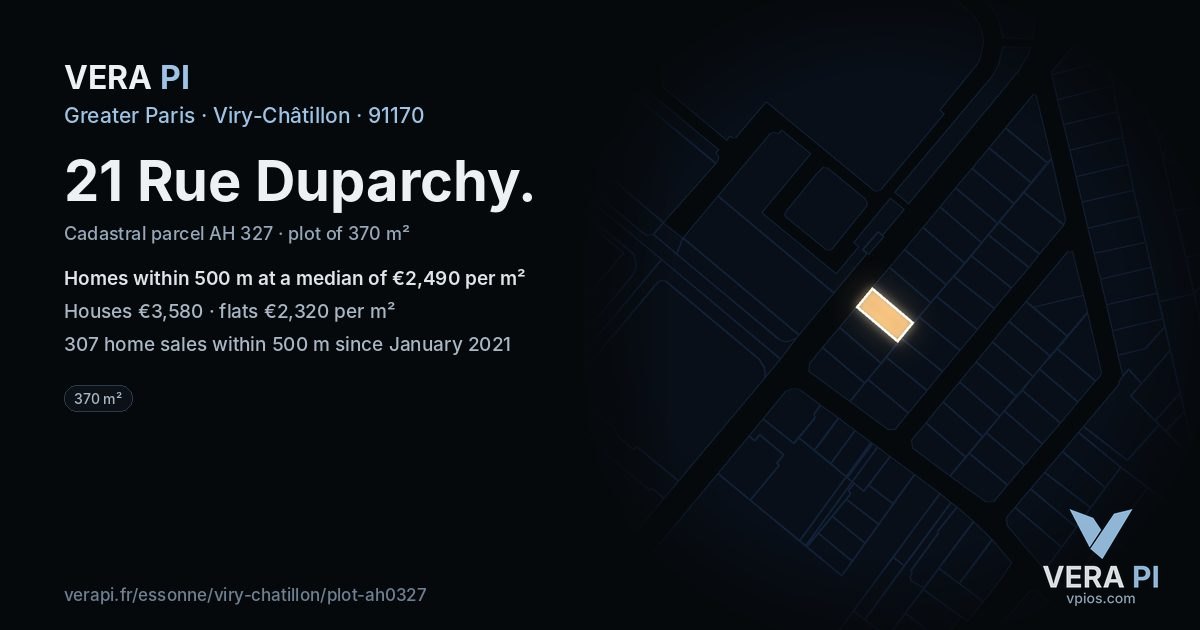 21 Rue Duparchy, Viry-Châtillon at night – the plot lit, the parcels around coloured by the prices near them