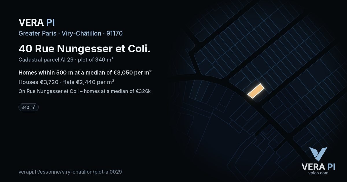 40 Rue Nungesser et Coli, Viry-Châtillon at night – the plot lit, the parcels around coloured by the prices near them