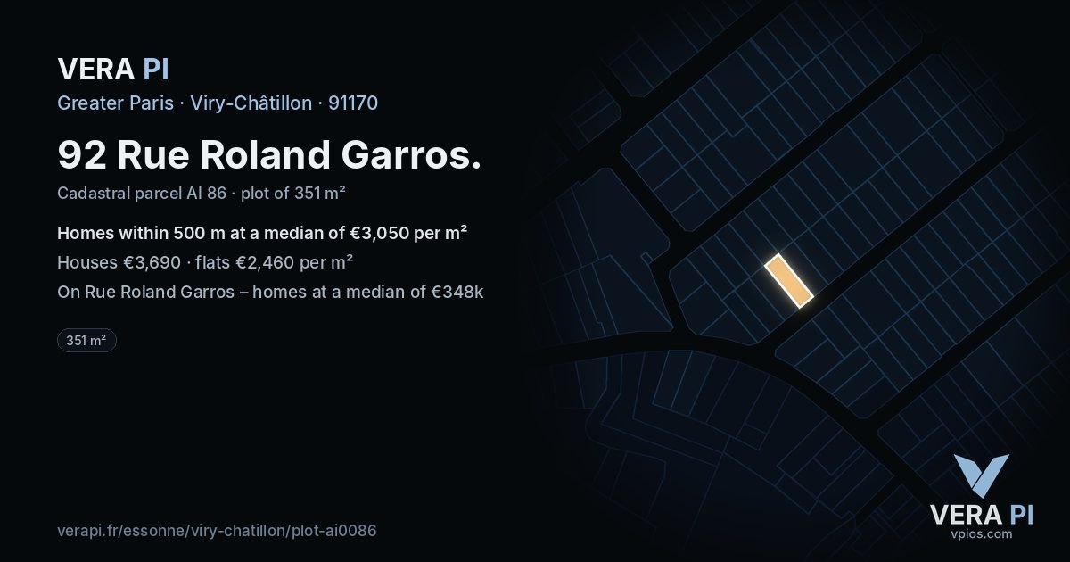 92 Rue Roland Garros, Viry-Châtillon at night – the plot lit, the parcels around coloured by the prices near them