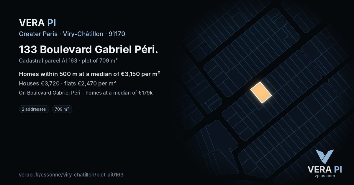 133 Boulevard Gabriel Péri, Viry-Châtillon at night – the plot lit, the parcels around coloured by the prices near them