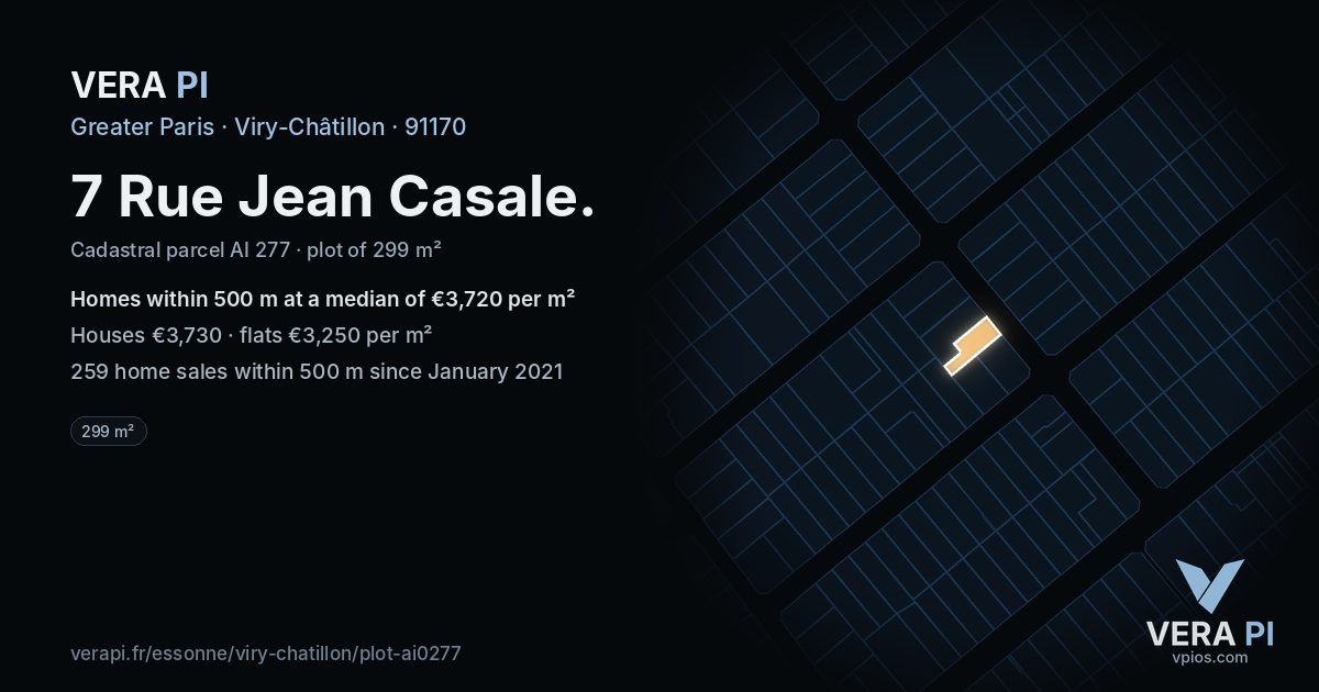 7 Rue Jean Casale, Viry-Châtillon at night – the plot lit, the parcels around coloured by the prices near them