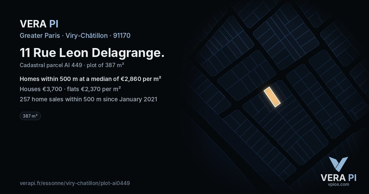 11 Rue Leon Delagrange, Viry-Châtillon at night – the plot lit, the parcels around coloured by the prices near them