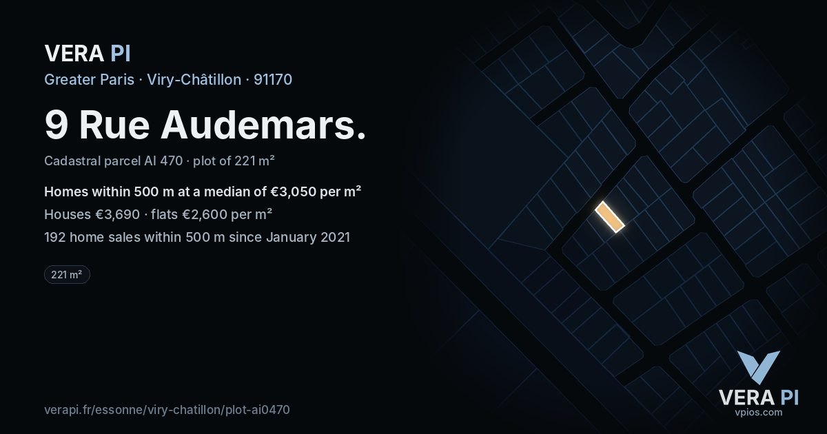 9 Rue Audemars, Viry-Châtillon at night – the plot lit, the parcels around coloured by the prices near them