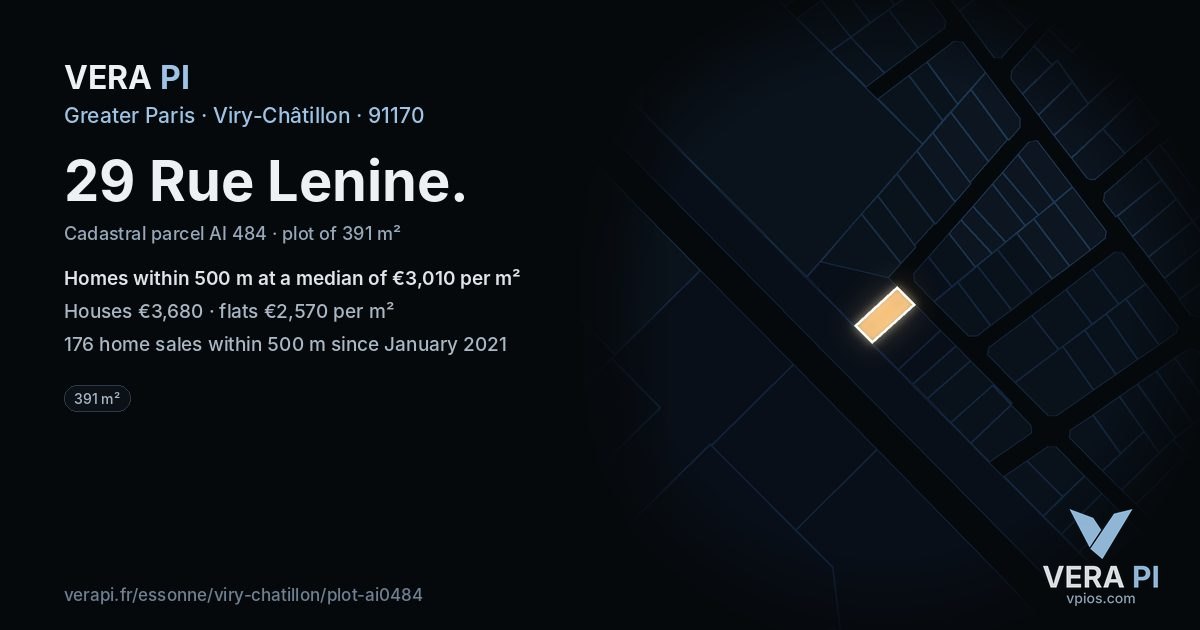 29 Rue Lenine, Viry-Châtillon at night – the plot lit, the parcels around coloured by the prices near them