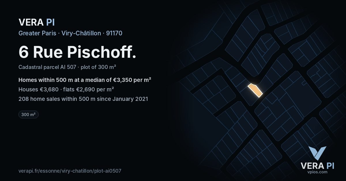 6 Rue Pischoff, Viry-Châtillon at night – the plot lit, the parcels around coloured by the prices near them