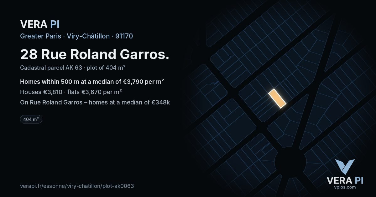 28 Rue Roland Garros, Viry-Châtillon at night – the plot lit, the parcels around coloured by the prices near them