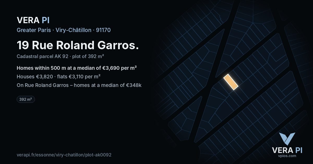 19 Rue Roland Garros, Viry-Châtillon at night – the plot lit, the parcels around coloured by the prices near them