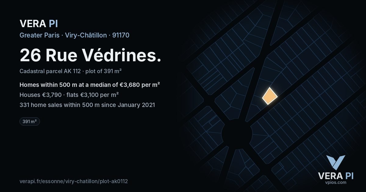 26 Rue Védrines, Viry-Châtillon at night – the plot lit, the parcels around coloured by the prices near them