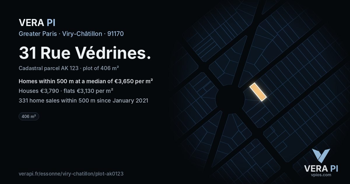 31 Rue Védrines, Viry-Châtillon at night – the plot lit, the parcels around coloured by the prices near them