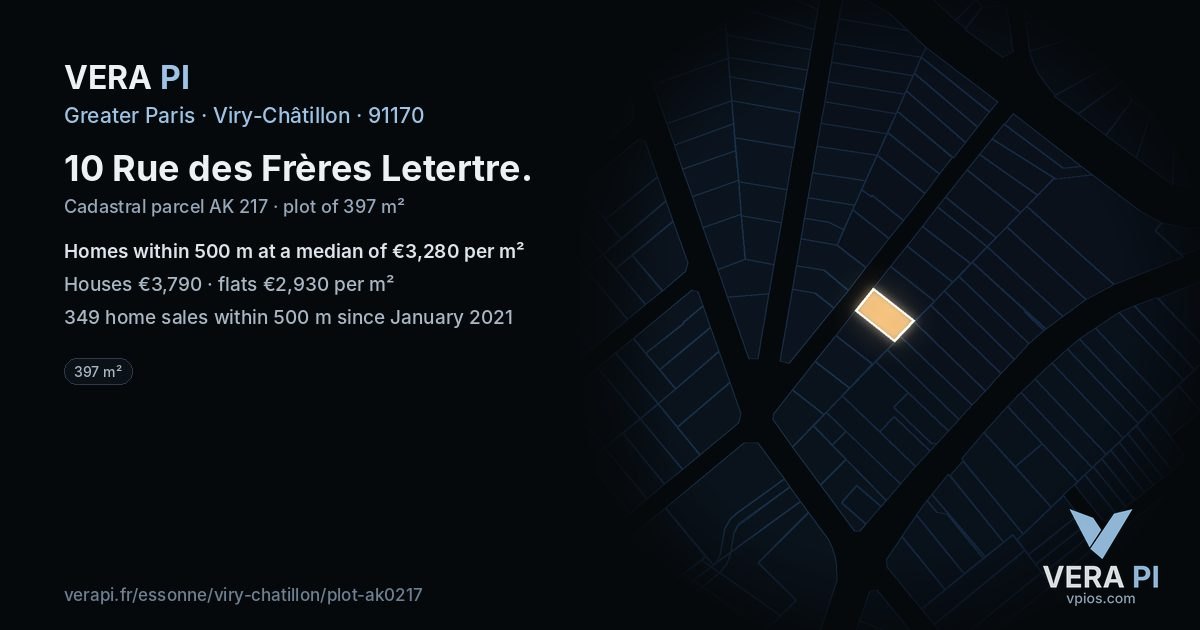10 Rue des Frères Letertre, Viry-Châtillon at night – the plot lit, the parcels around coloured by the prices near them