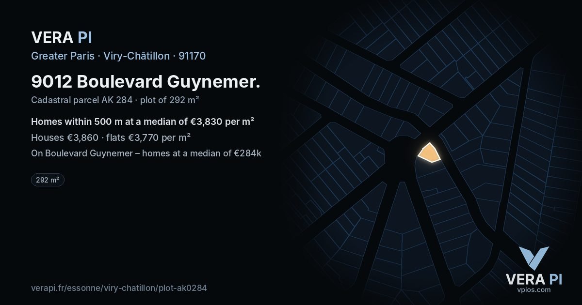 9012 Boulevard Guynemer, Viry-Châtillon at night – the plot lit, the parcels around coloured by the prices near them