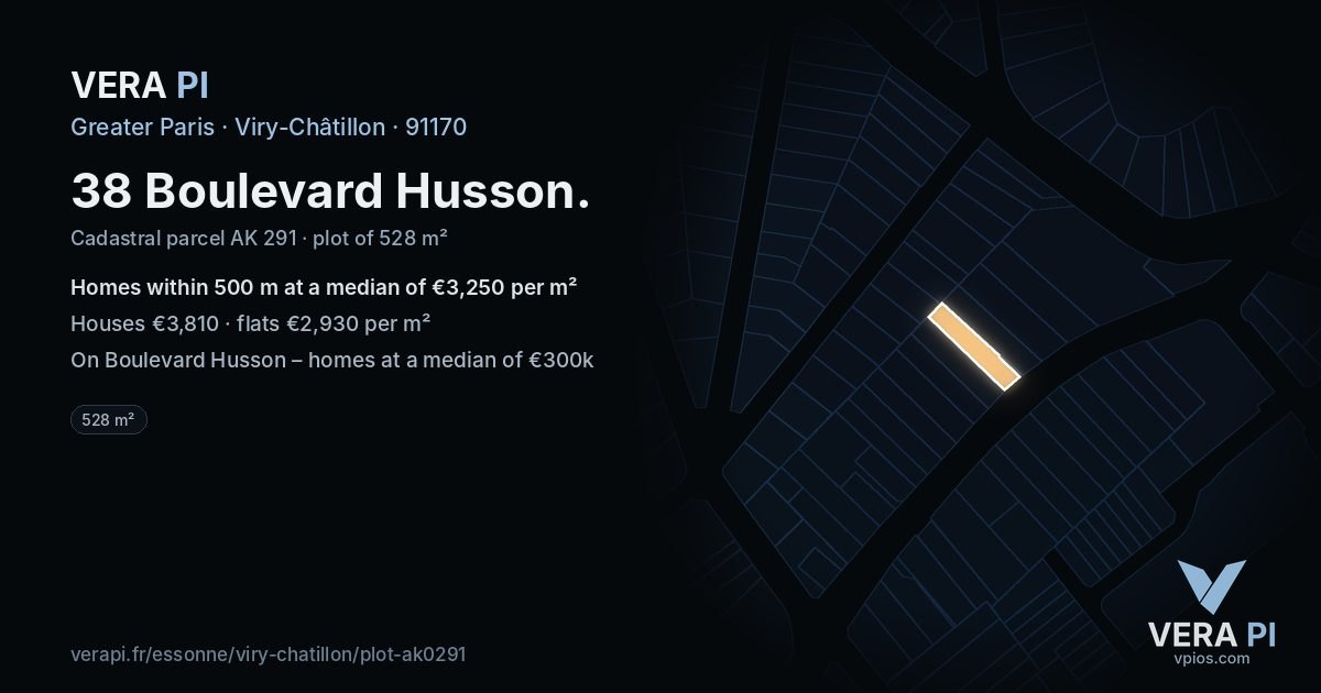38 Boulevard Husson, Viry-Châtillon at night – the plot lit, the parcels around coloured by the prices near them