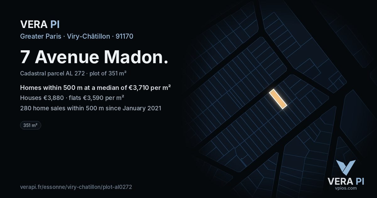 7 Avenue Madon, Viry-Châtillon at night – the plot lit, the parcels around coloured by the prices near them