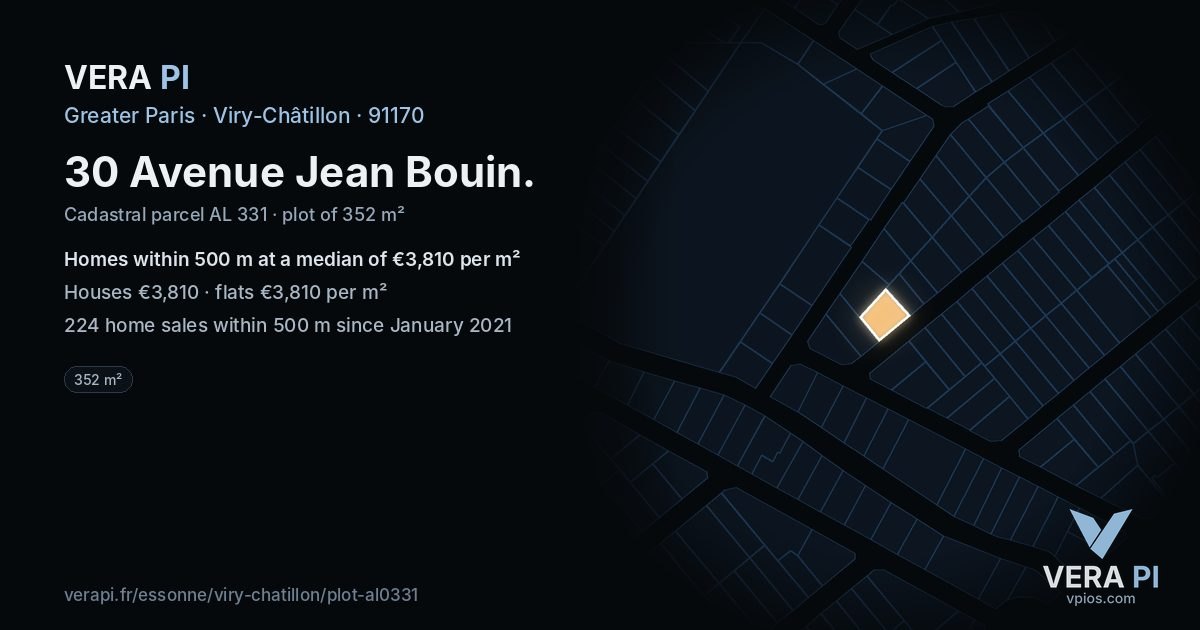 30 Avenue Jean Bouin, Viry-Châtillon at night – the plot lit, the parcels around coloured by the prices near them