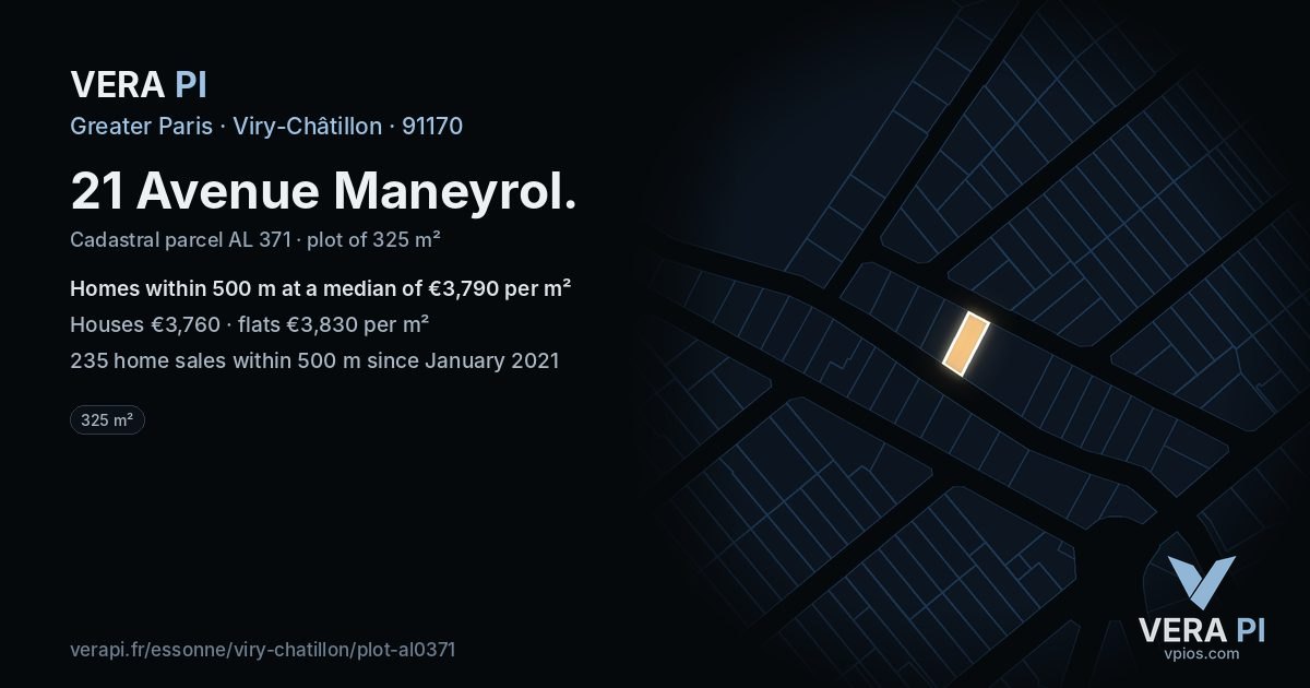 21 Avenue Maneyrol, Viry-Châtillon at night – the plot lit, the parcels around coloured by the prices near them