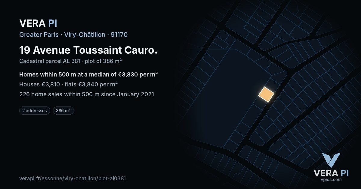 19 Avenue Toussaint Cauro, Viry-Châtillon at night – the plot lit, the parcels around coloured by the prices near them