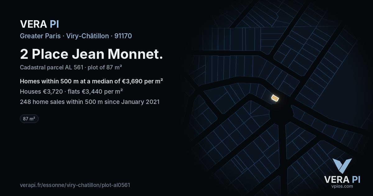 2 Place Jean Monnet, Viry-Châtillon at night – the plot lit, the parcels around coloured by the prices near them