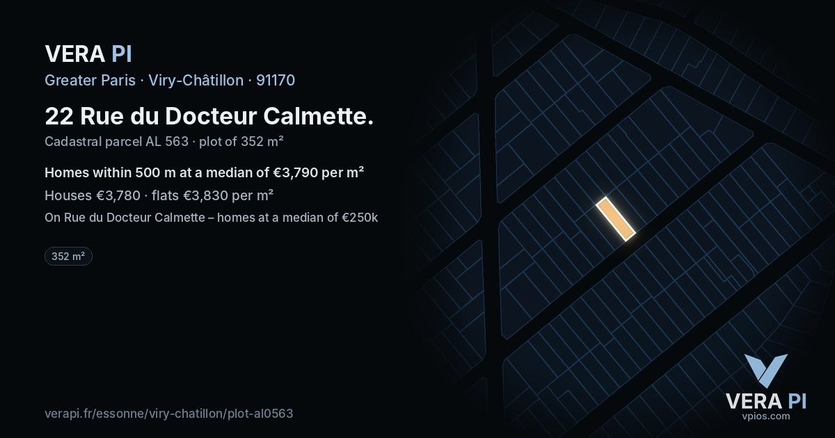 22 Rue du Docteur Calmette, Viry-Châtillon at night – the plot lit, the parcels around coloured by the prices near them