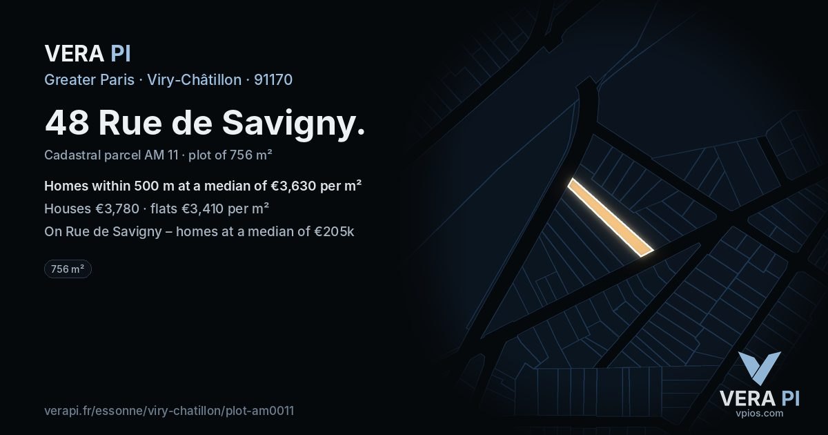 48 Rue de Savigny, Viry-Châtillon at night – the plot lit, the parcels around coloured by the prices near them