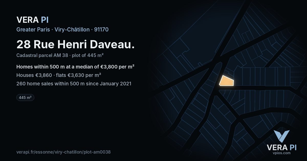 28 Rue Henri Daveau, Viry-Châtillon at night – the plot lit, the parcels around coloured by the prices near them