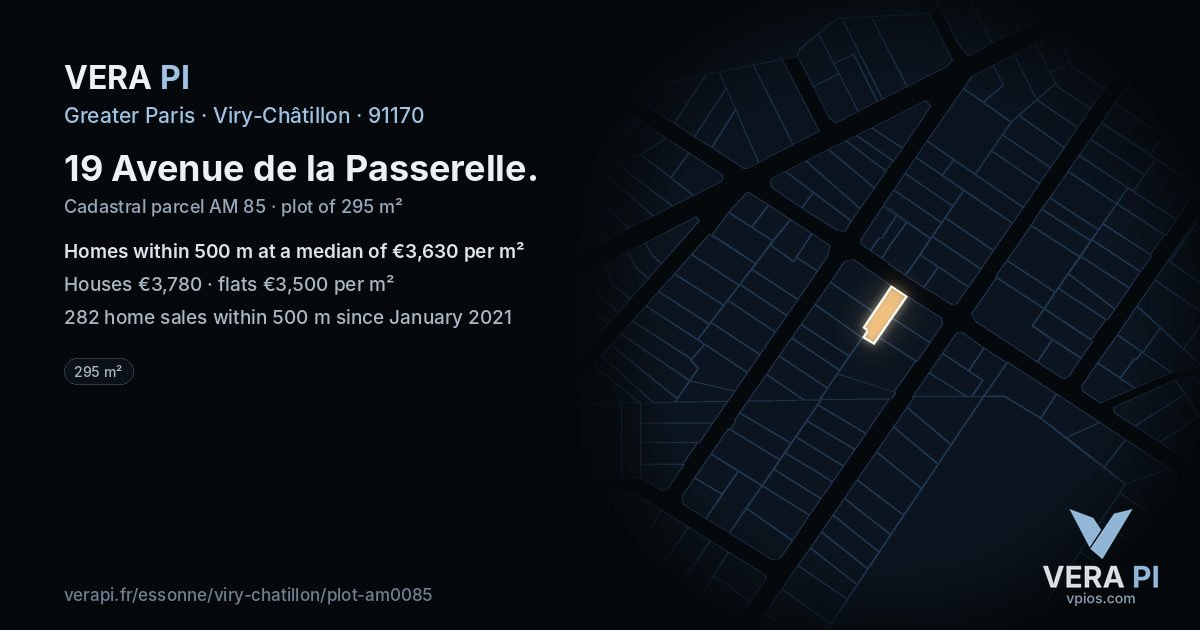 19 Avenue de la Passerelle, Viry-Châtillon at night – the plot lit, the parcels around coloured by the prices near them
