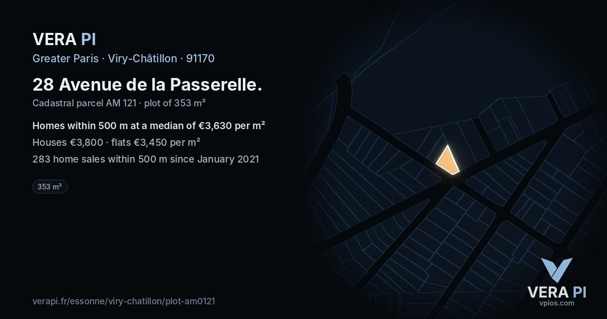 28 Avenue de la Passerelle, Viry-Châtillon at night – the plot lit, the parcels around coloured by the prices near them