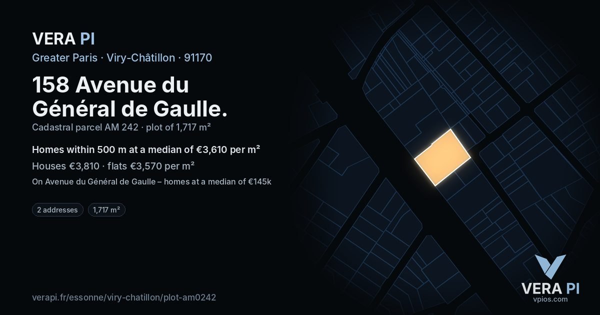 158 Avenue du Général de Gaulle, Viry-Châtillon at night – the plot lit, the parcels around coloured by the prices near them