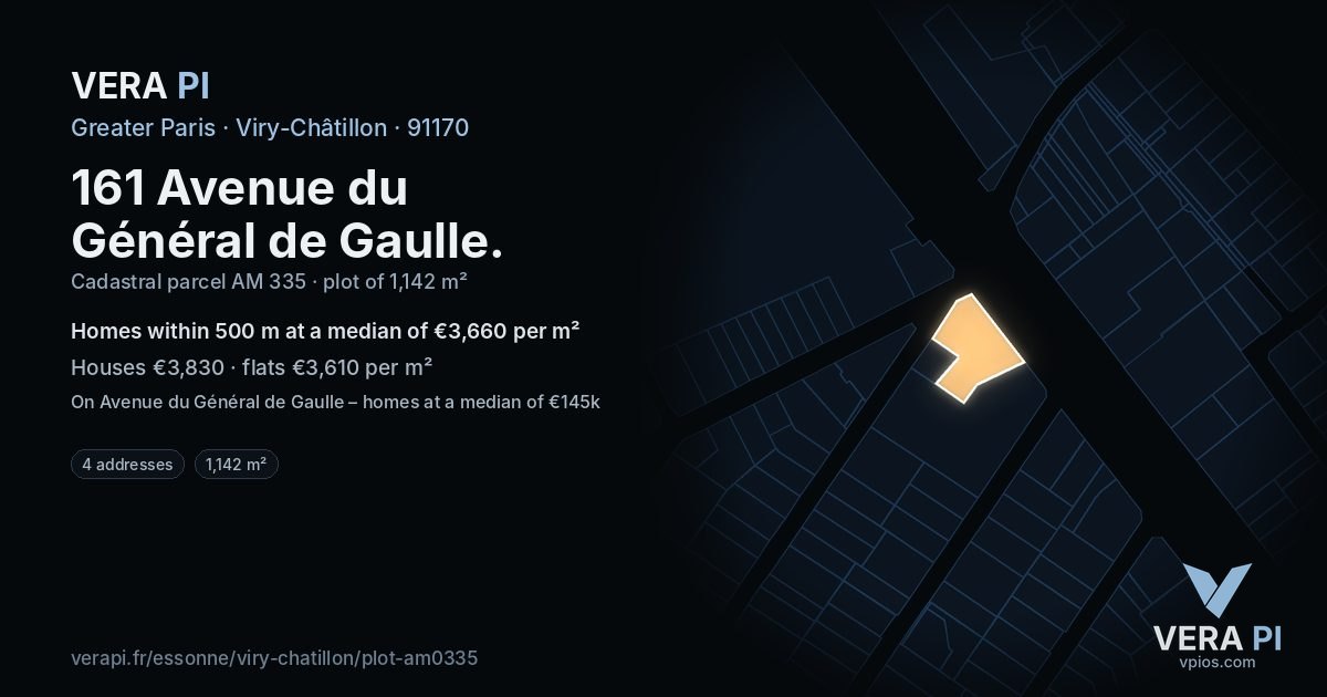 161 Avenue du Général de Gaulle, Viry-Châtillon at night – the plot lit, the parcels around coloured by the prices near them