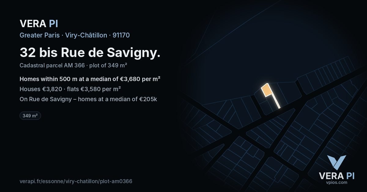 32 bis Rue de Savigny, Viry-Châtillon at night – the plot lit, the parcels around coloured by the prices near them