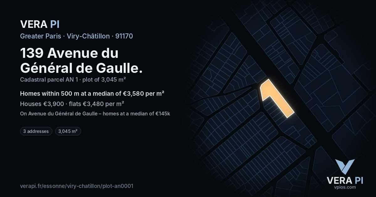 139 Avenue du Général de Gaulle, Viry-Châtillon at night – the plot lit, the parcels around coloured by the prices near them