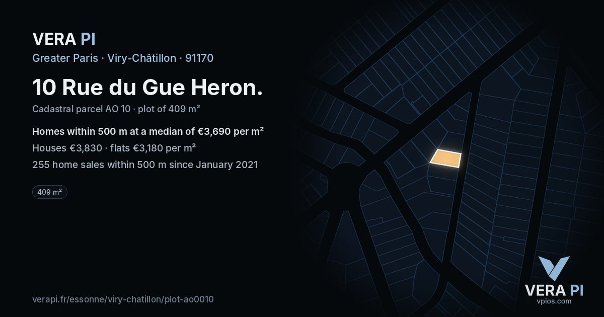 10 Rue du Gue Heron, Viry-Châtillon at night – the plot lit, the parcels around coloured by the prices near them