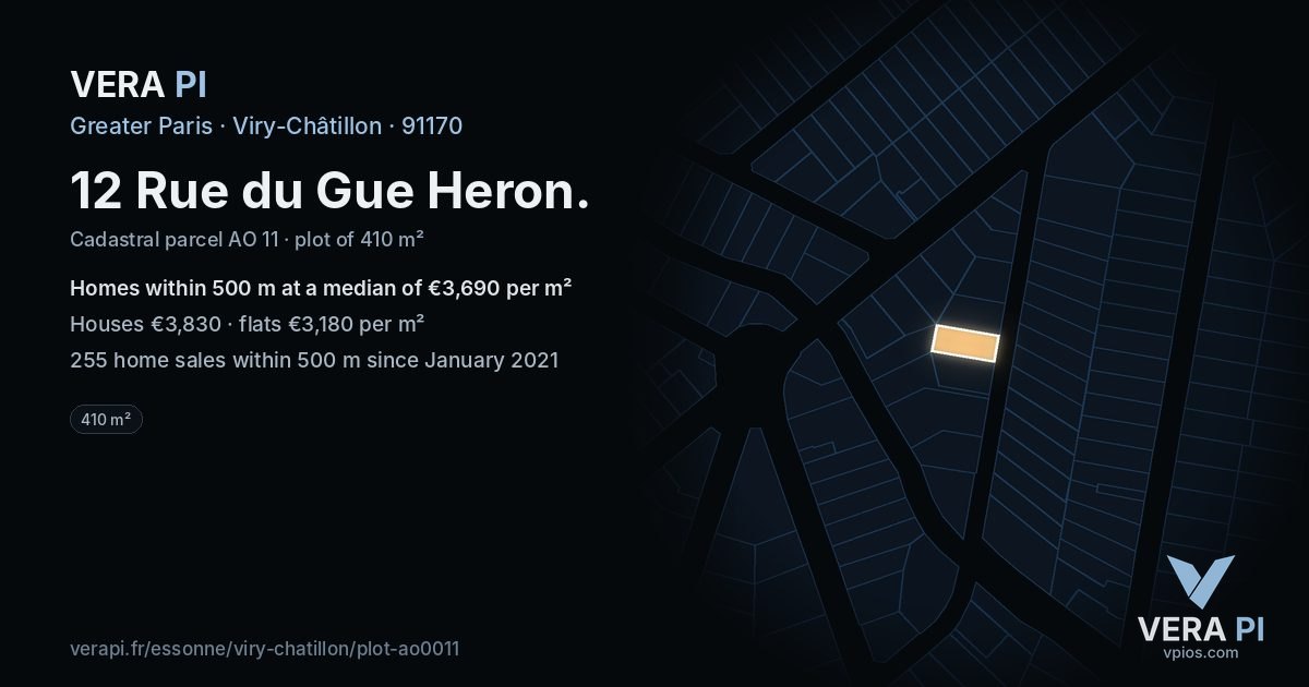 12 Rue du Gue Heron, Viry-Châtillon at night – the plot lit, the parcels around coloured by the prices near them