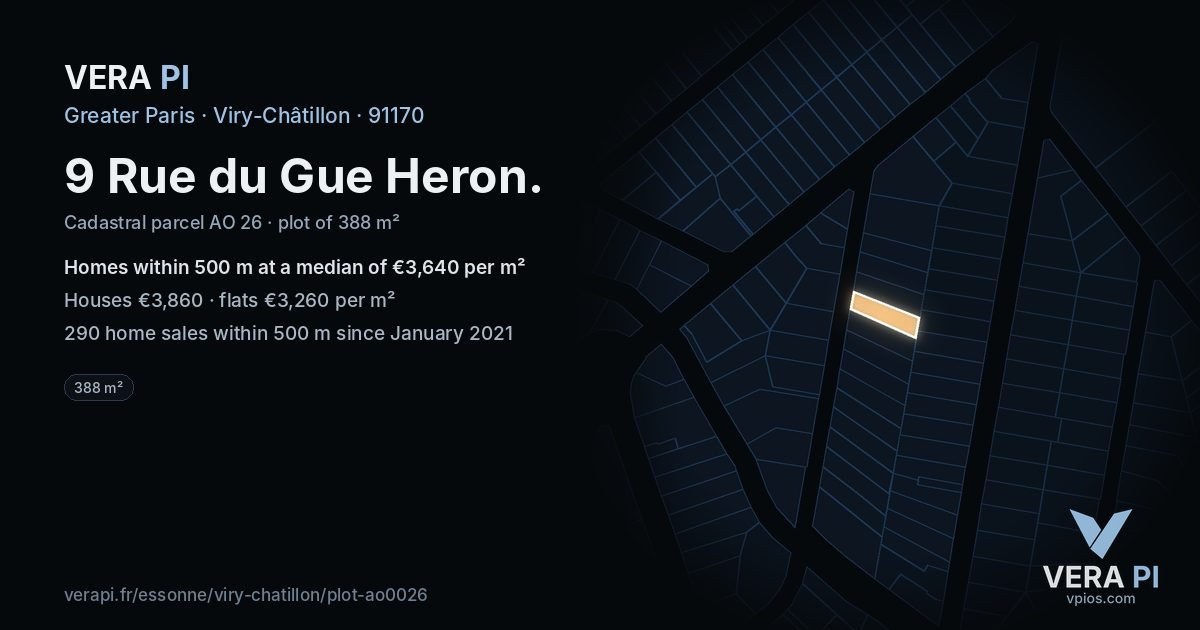 9 Rue du Gue Heron, Viry-Châtillon at night – the plot lit, the parcels around coloured by the prices near them