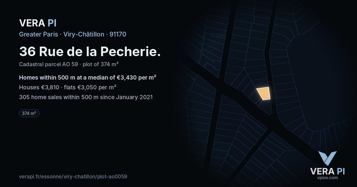 36 Rue de la Pecherie, Viry-Châtillon at night – the plot lit, the parcels around coloured by the prices near them