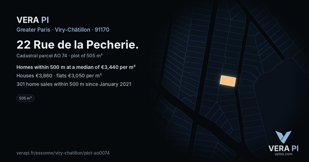 22 Rue de la Pecherie, Viry-Châtillon at night – the plot lit, the parcels around coloured by the prices near them