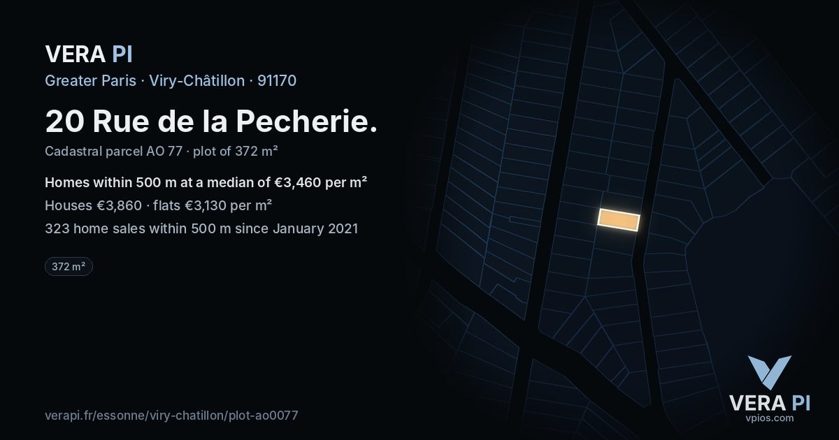 20 Rue de la Pecherie, Viry-Châtillon at night – the plot lit, the parcels around coloured by the prices near them