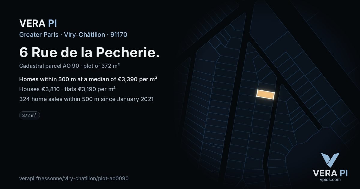 6 Rue de la Pecherie, Viry-Châtillon at night – the plot lit, the parcels around coloured by the prices near them