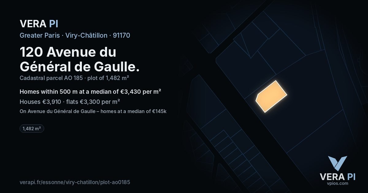 120 Avenue du Général de Gaulle, Viry-Châtillon at night – the plot lit, the parcels around coloured by the prices near them