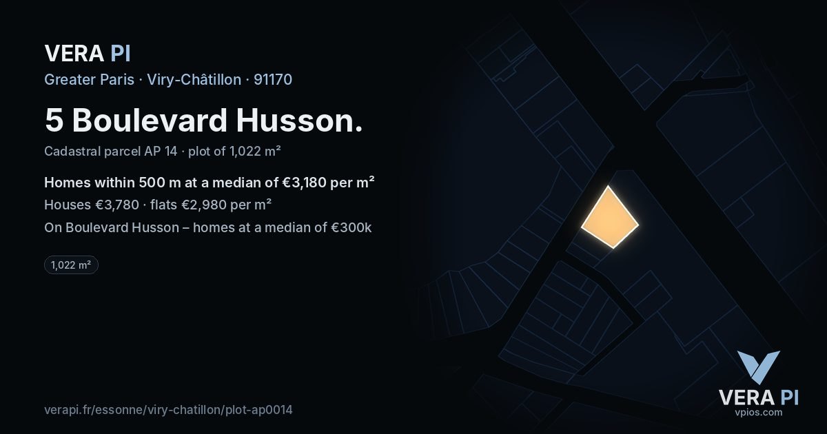 5 Boulevard Husson, Viry-Châtillon at night – the plot lit, the parcels around coloured by the prices near them