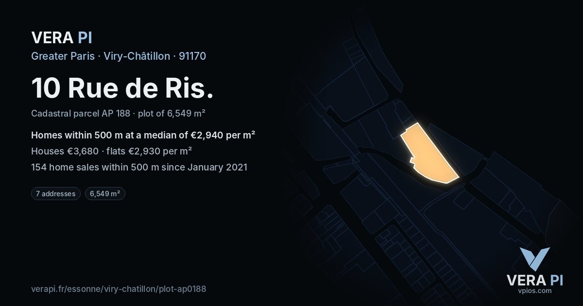10 Rue de Ris, Viry-Châtillon at night – the plot lit, the parcels around coloured by the prices near them