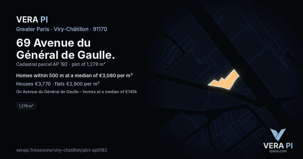 69 Avenue du Général de Gaulle, Viry-Châtillon at night – the plot lit, the parcels around coloured by the prices near them